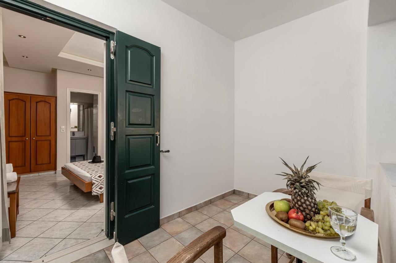 Naxos City Hotel Palatia מראה חיצוני תמונה