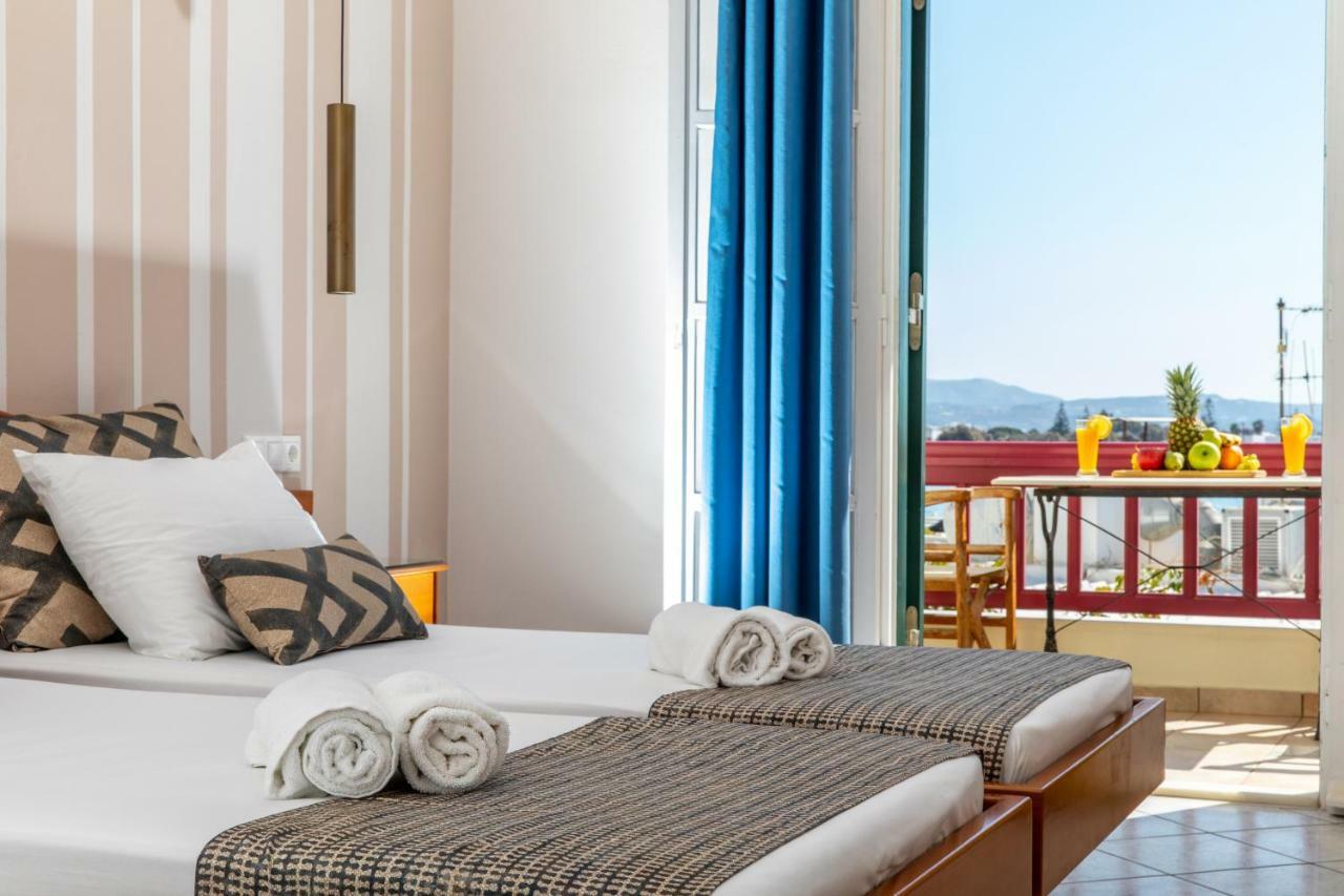 Naxos City Hotel Palatia מראה חיצוני תמונה